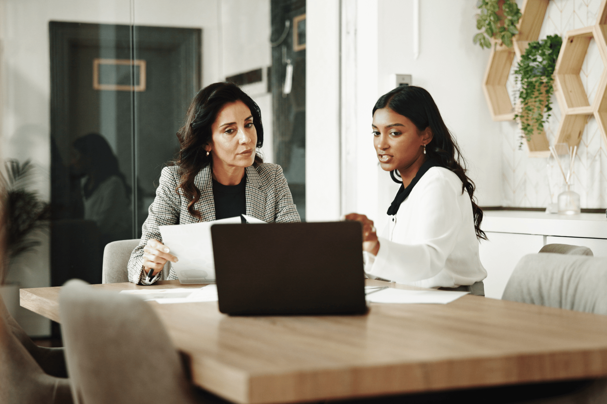 Simplify Operational Complexity with Strategic IT Solutions-min